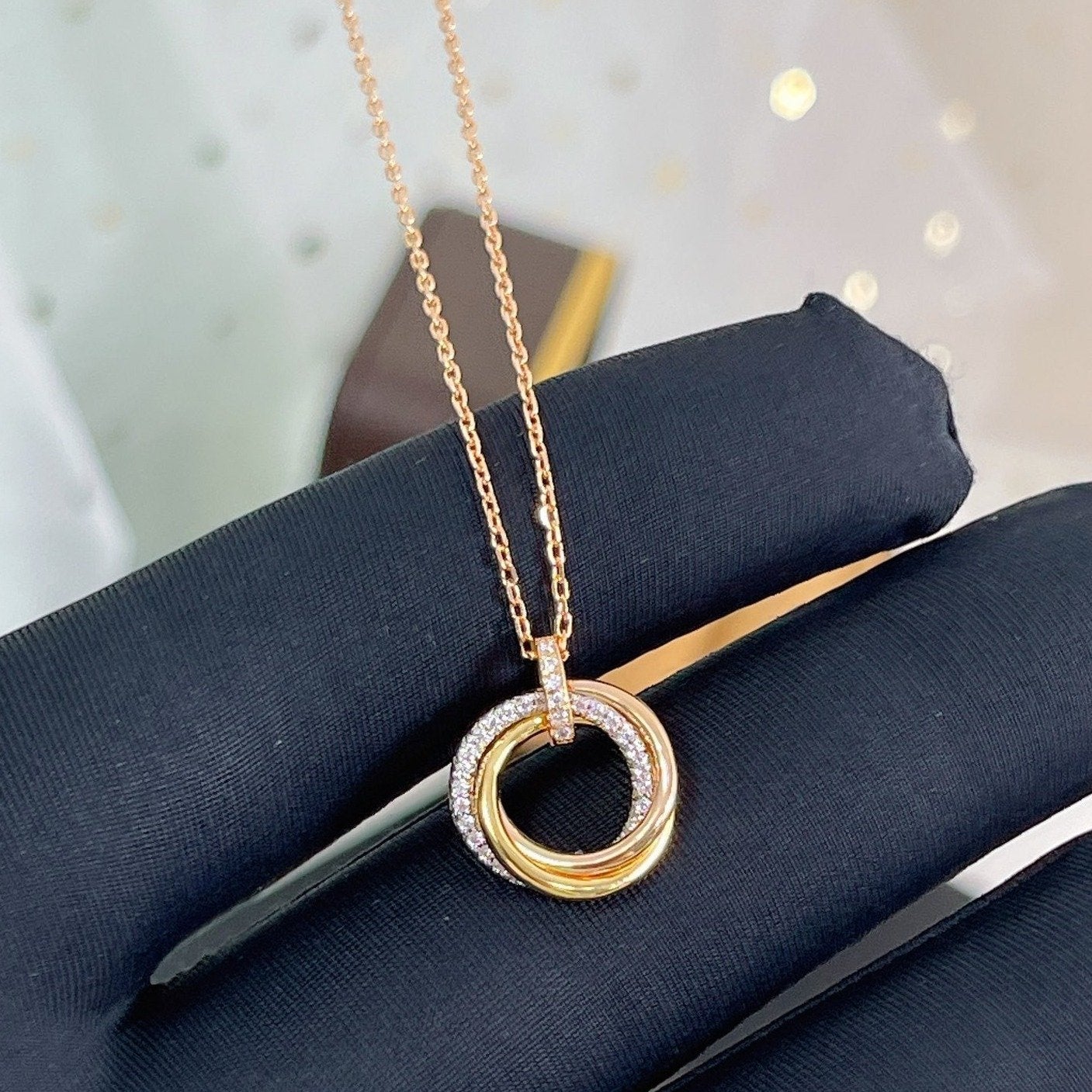 [Spark]TRINITY NECKLACE SILVER GOLD PINK GOLD DIAMONDS