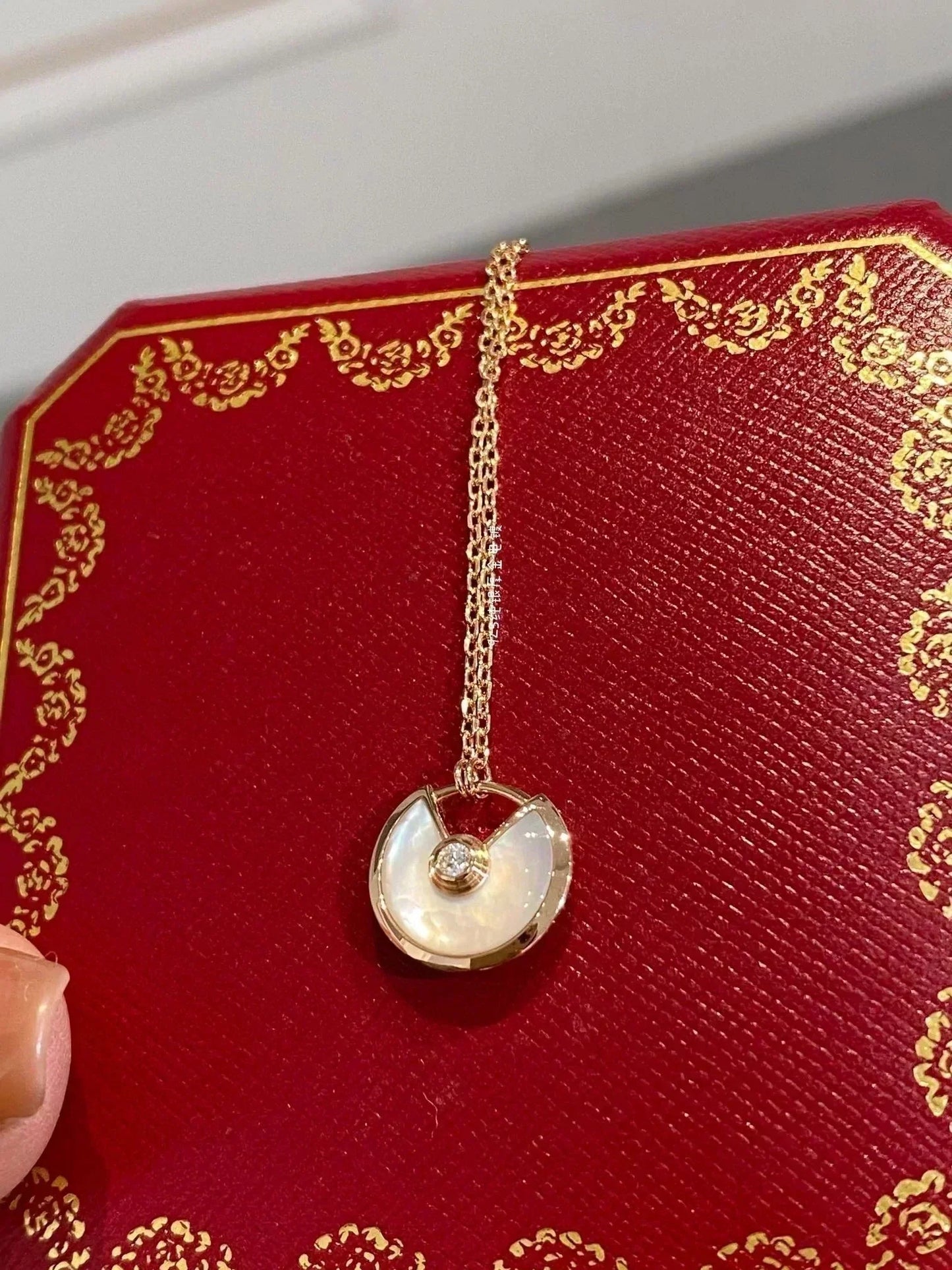 [Spark]AMULETTE Spark GOLD MOP NECKLACE