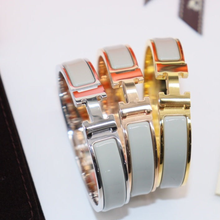 [Spark]H LIGHT BLUE BRACELET