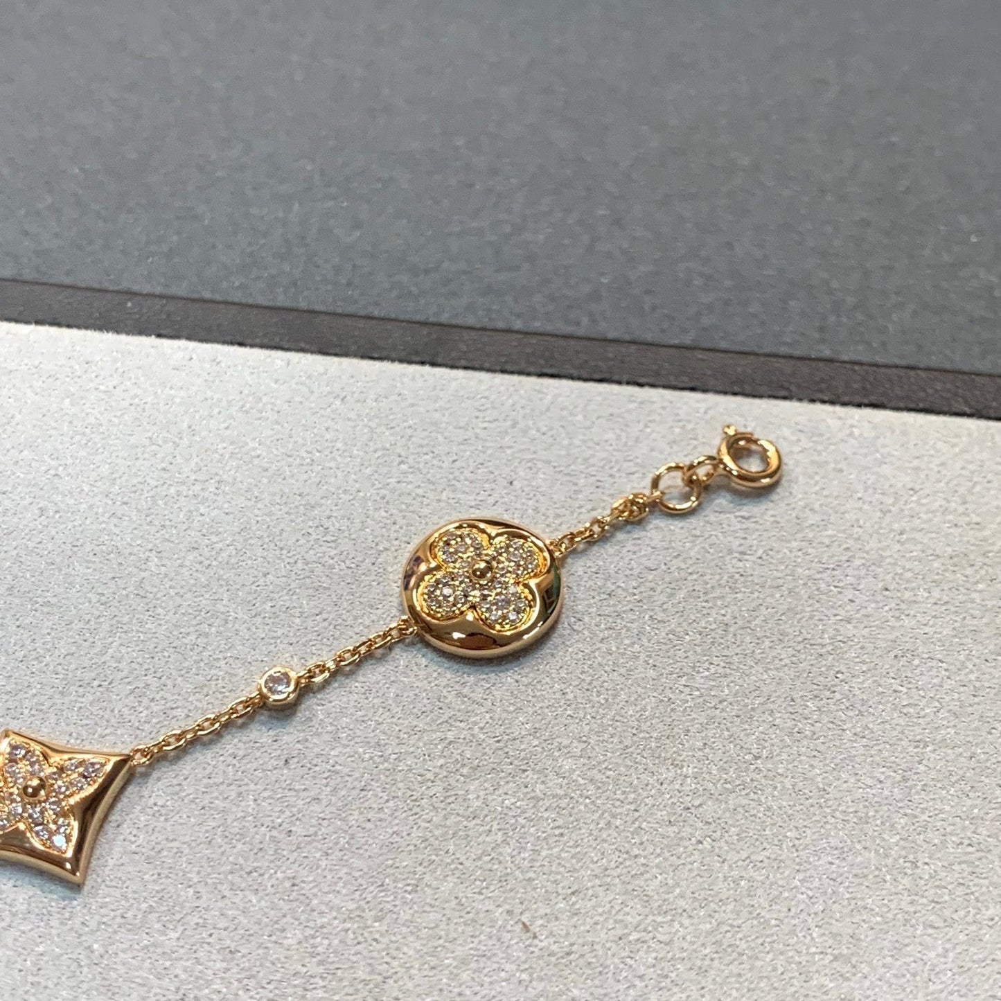 [Spark]STAR AND SUN 4 MOTIFS GOLD DIAMONDS BRACELET