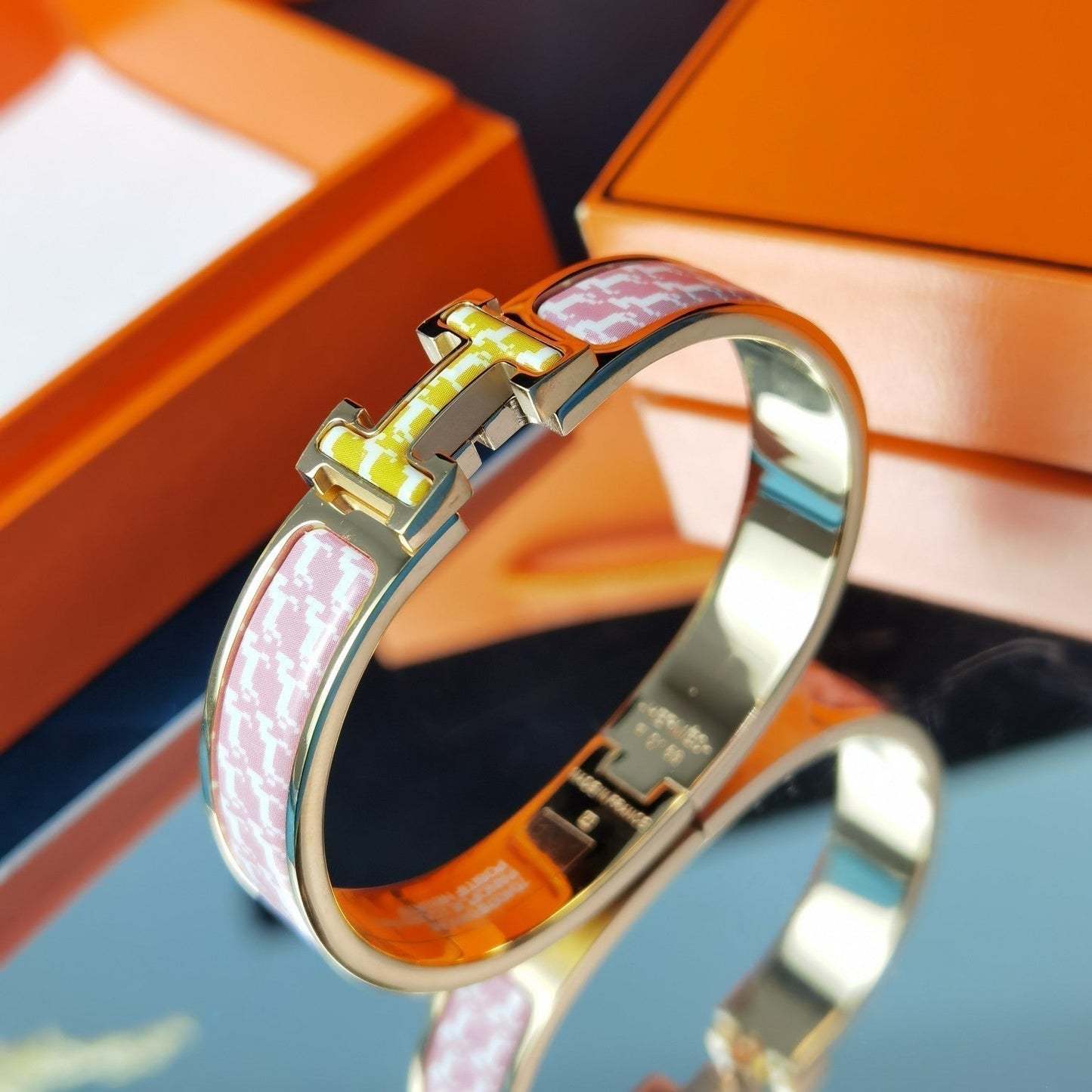 [Spark]H HORSE BRACELET 12MM