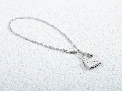 [Spark]AMULETTE PEDANT SILVER NECKLACE