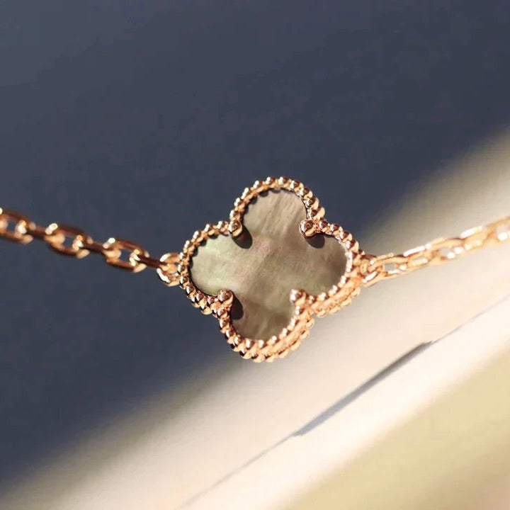 [Spark]CLOVER 20 MOTIFS LASER DIAMOND NECKLACE