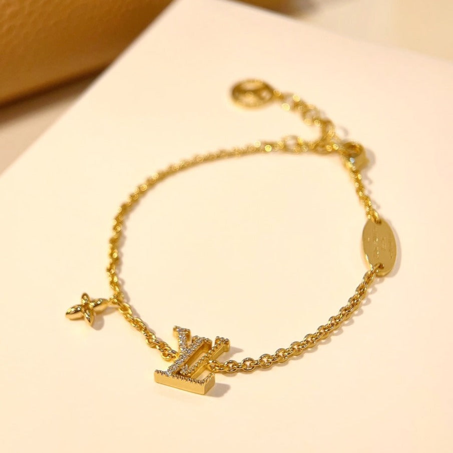 [Spark]LOGO STAR MOTIF GOLD BRACELET