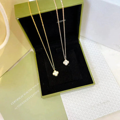 [Spark]CLOVER MINI 9.5MM WHITE MOTHER-OF-PEARL NECKLACE