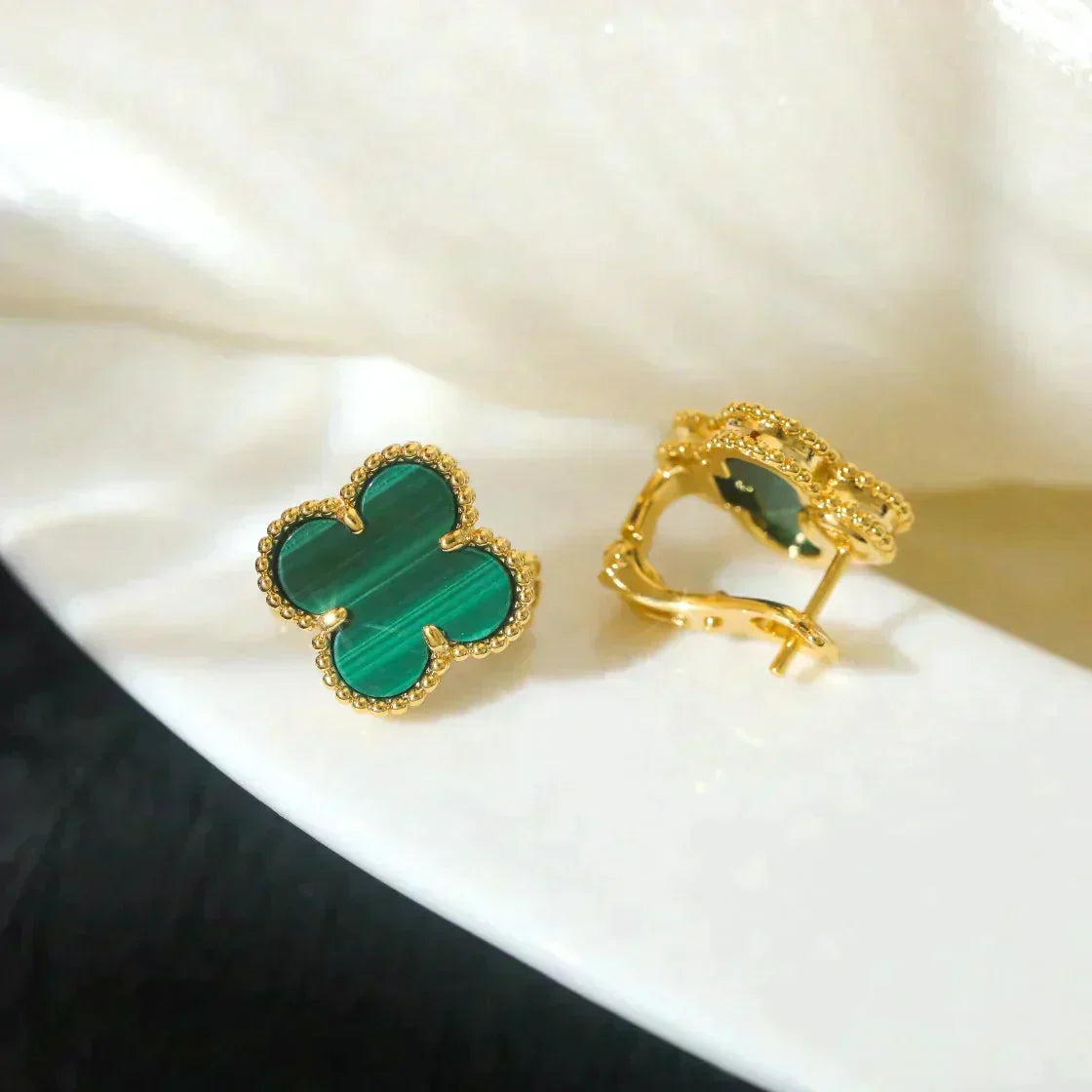 [Spark]CLOVER MEDIUM 1 MOTIFS MALACHITE  EARRINGS