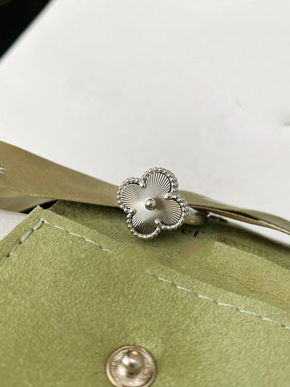 [Spark]CLOVER SILVER RING