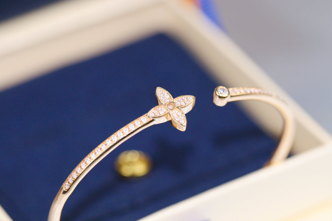 [Spark]IDYLLE PINK GOLD OPEN BRACELET DIAMOND PAVED