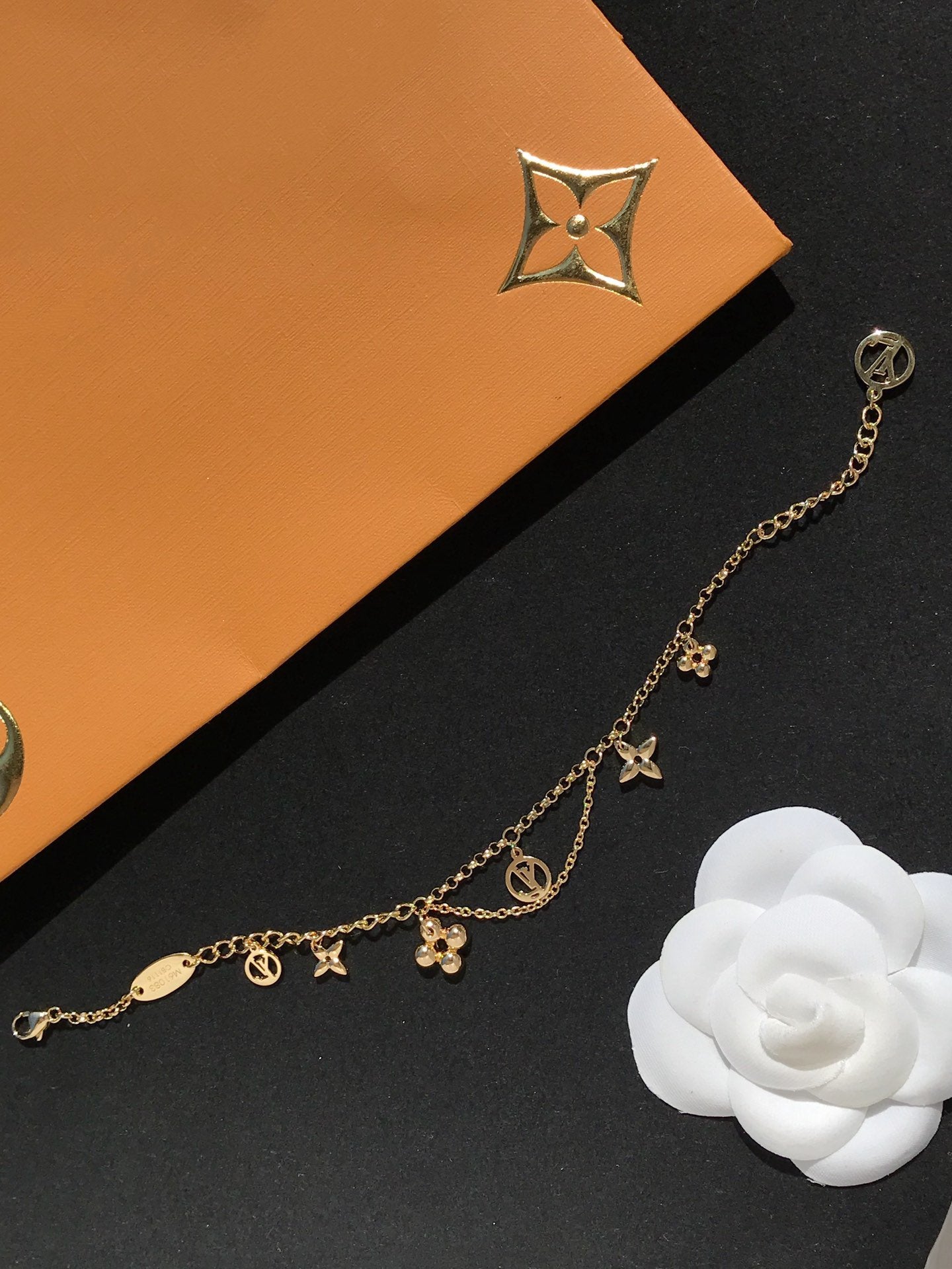 [Spark]BLOOMING PINK GOLD MOP BRACELET