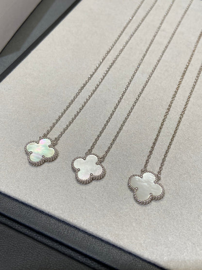 [Spark]CLOVER MEDIUM SILVER WHITE MOP NECKLACE