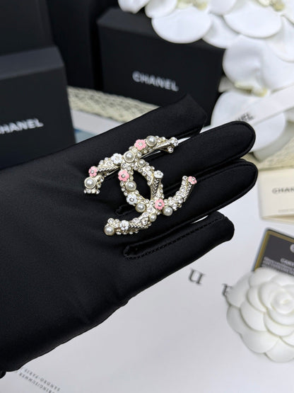 [Spark]26C Pink-White Enamel Ice Cream Cone Double C Brooch