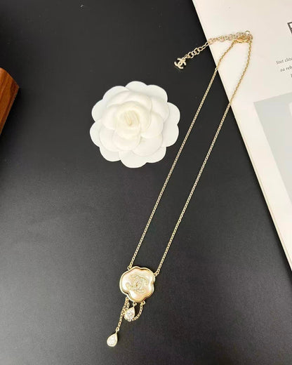 [Spark]Cloud Pearl Mother-of-Pearl Diamond Chain Pendant Necklace