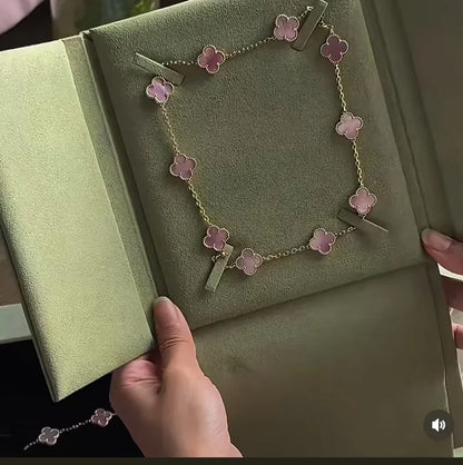 [Spark Jewellery] Pink Necklace with Ten Clover Designs