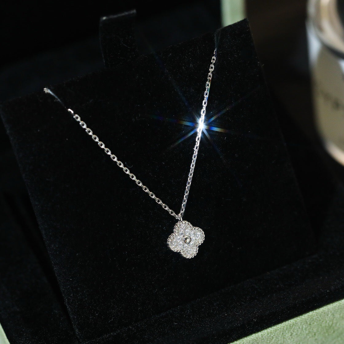 [Spark]CLOVER MINI 9.5MM PENDANT DIAMOND NECKLACE