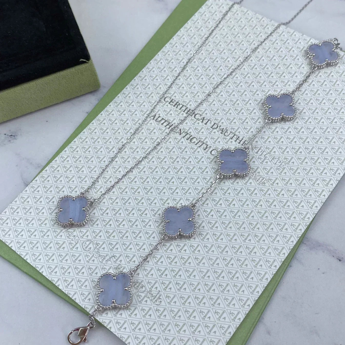 [Spark] CLOVER 5 MOTIF PURPLE CHALCEDONY BRACELET COLLECTION