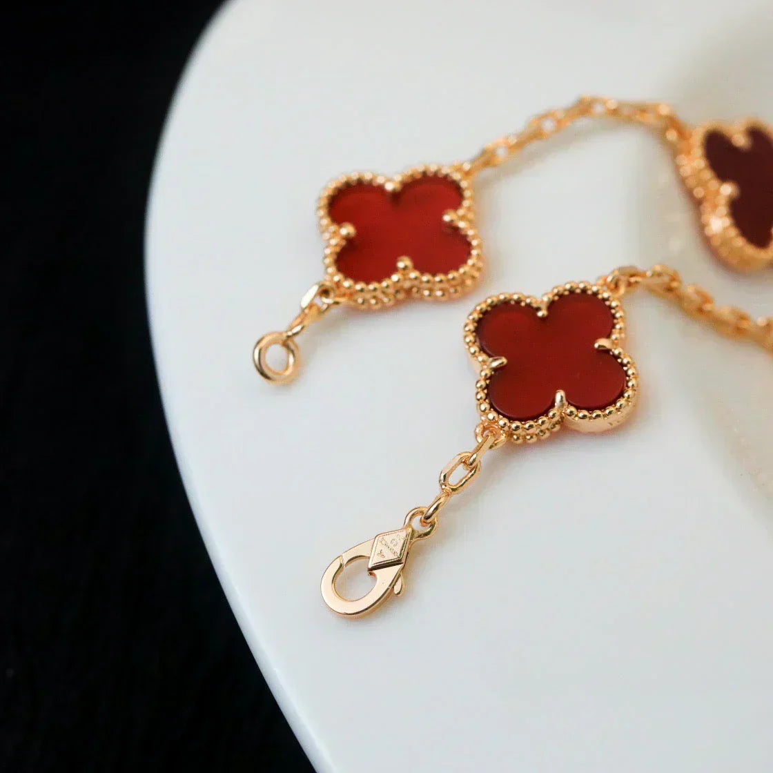 [Spark] CLOVER 5 MOTIF RED CORNELIAN BRACELET COLLECTION