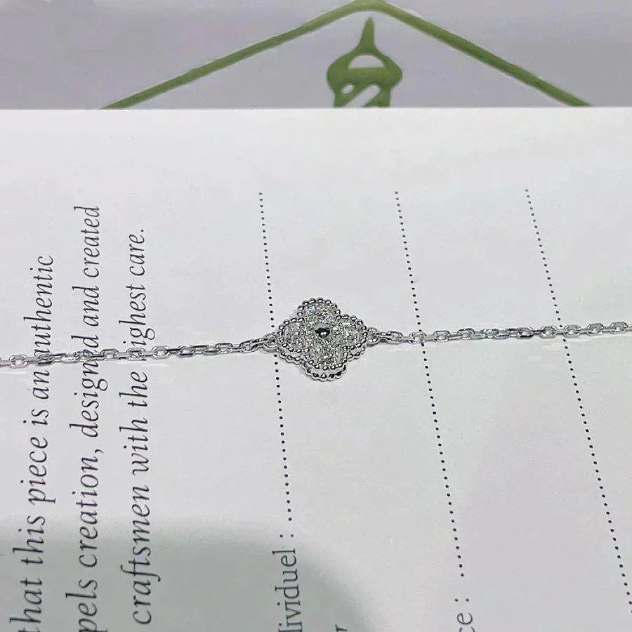 [Spark]CLOVER  SINGLE FLOWER BRACELET SILVER