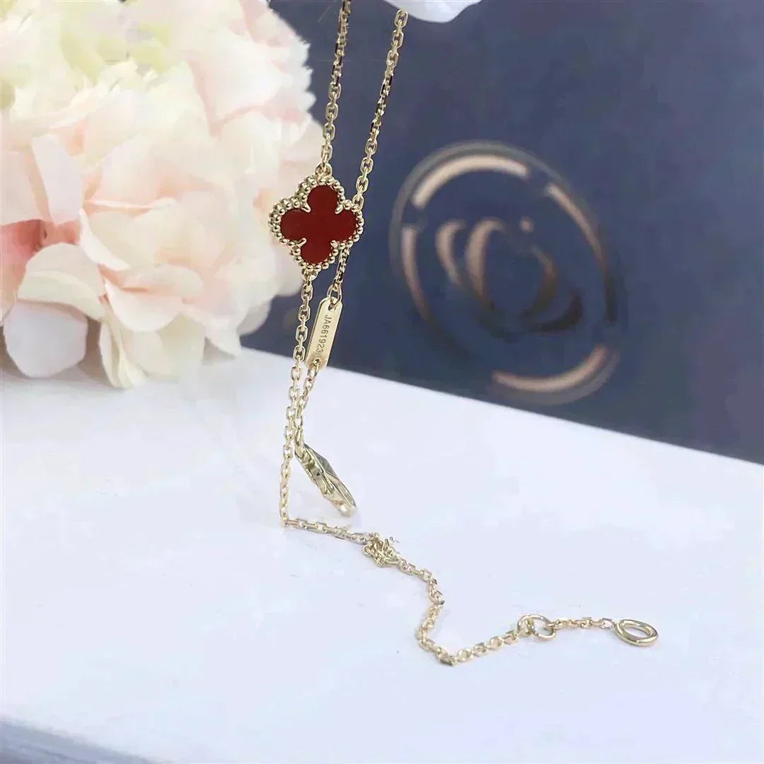 [Spark]CLOVER  CARNELIAN SINGLE FLOWER BRACELET