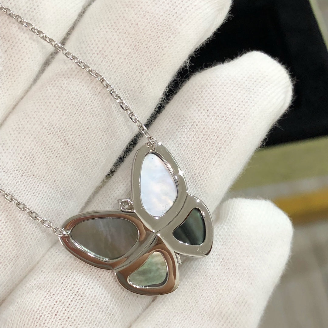 [Spark]LARGE BUTTERFLY SILVER PENDANT DIAMOND NECKLACE
